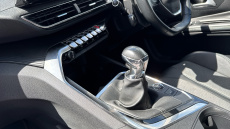 Peugeot 5008 1.5 BlueHDi Allure 5dr Diesel Estate